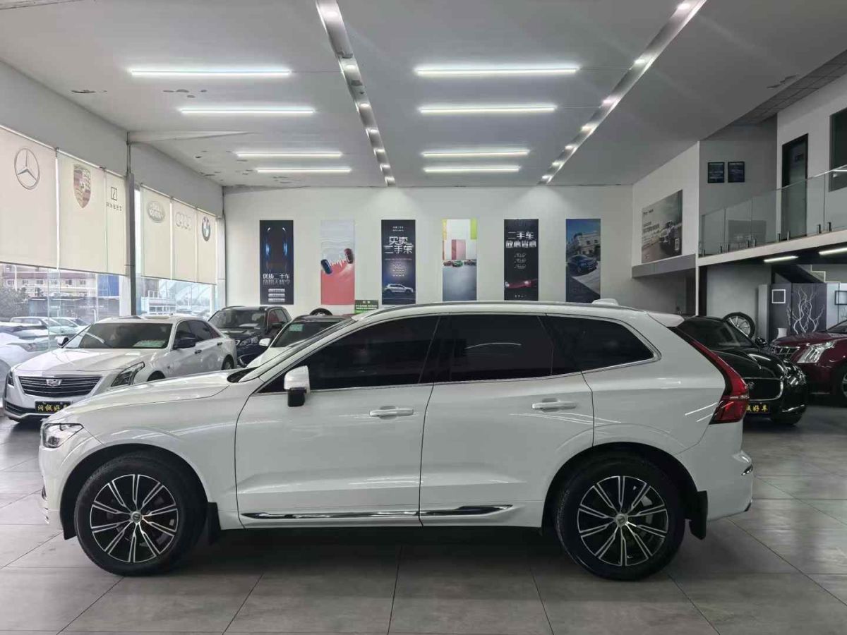 2020年1月沃爾沃 XC60  2020款 T4 智行豪華版