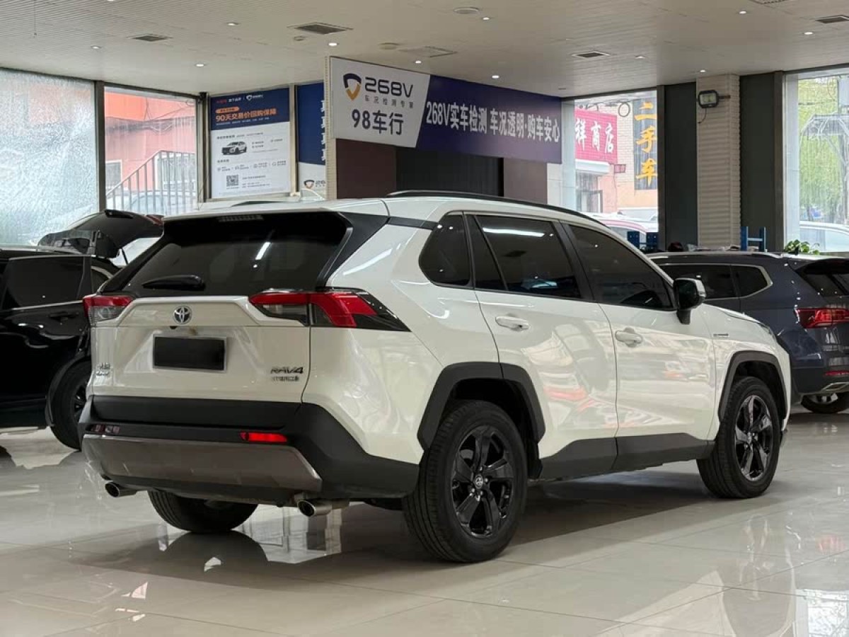 豐田 RAV4榮放  2023款 雙擎 2.5L E-CVT四驅(qū)精英Plus版圖片