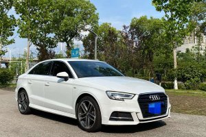 奧迪A3 奧迪 30周年年型 Limousine 35 TFSI 運動型