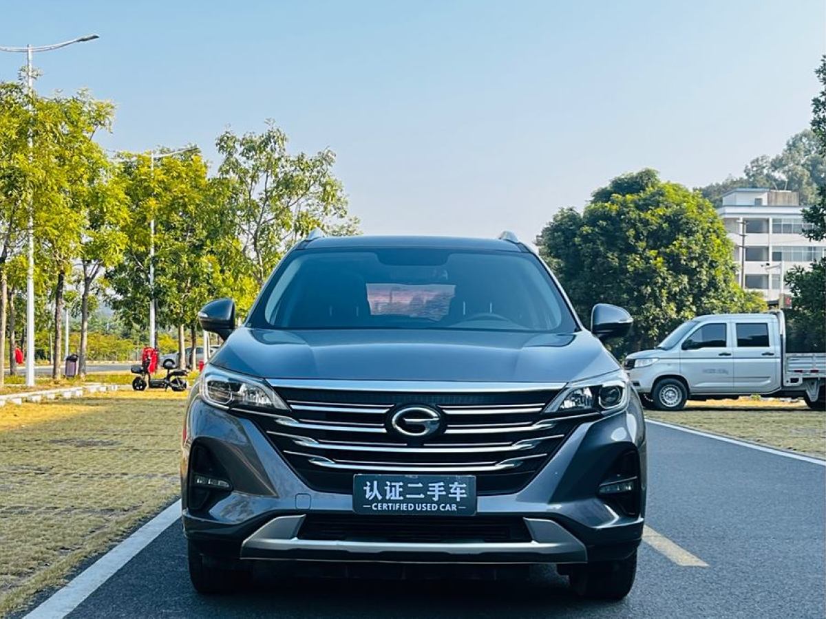 廣汽傳祺 GS5  2019款 235T 自動(dòng)精英版圖片