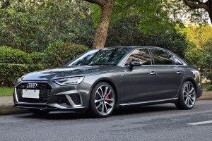 奧迪A4L 奧迪 45 TFSI quattro 臻選動(dòng)感型
