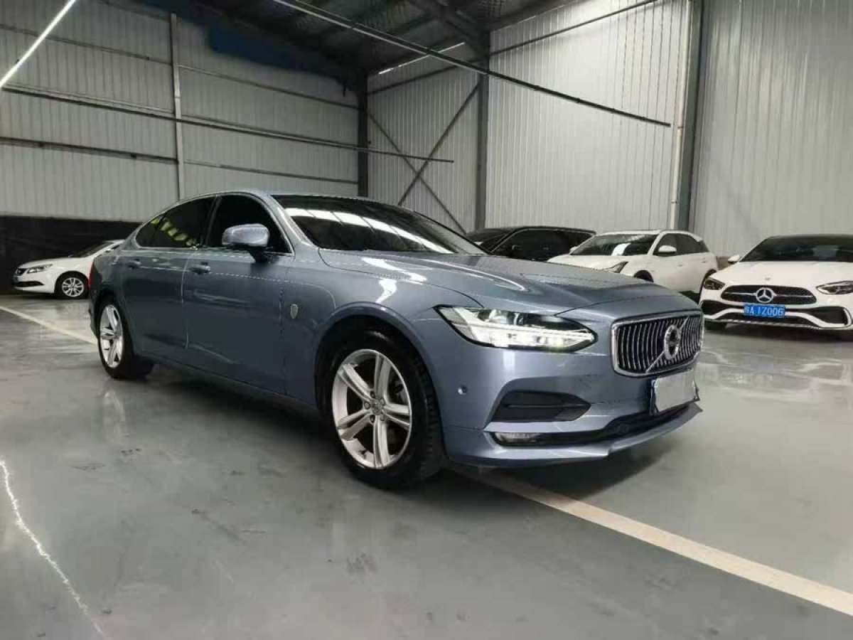 沃爾沃 S90  2017款 T4 智遠(yuǎn)版圖片