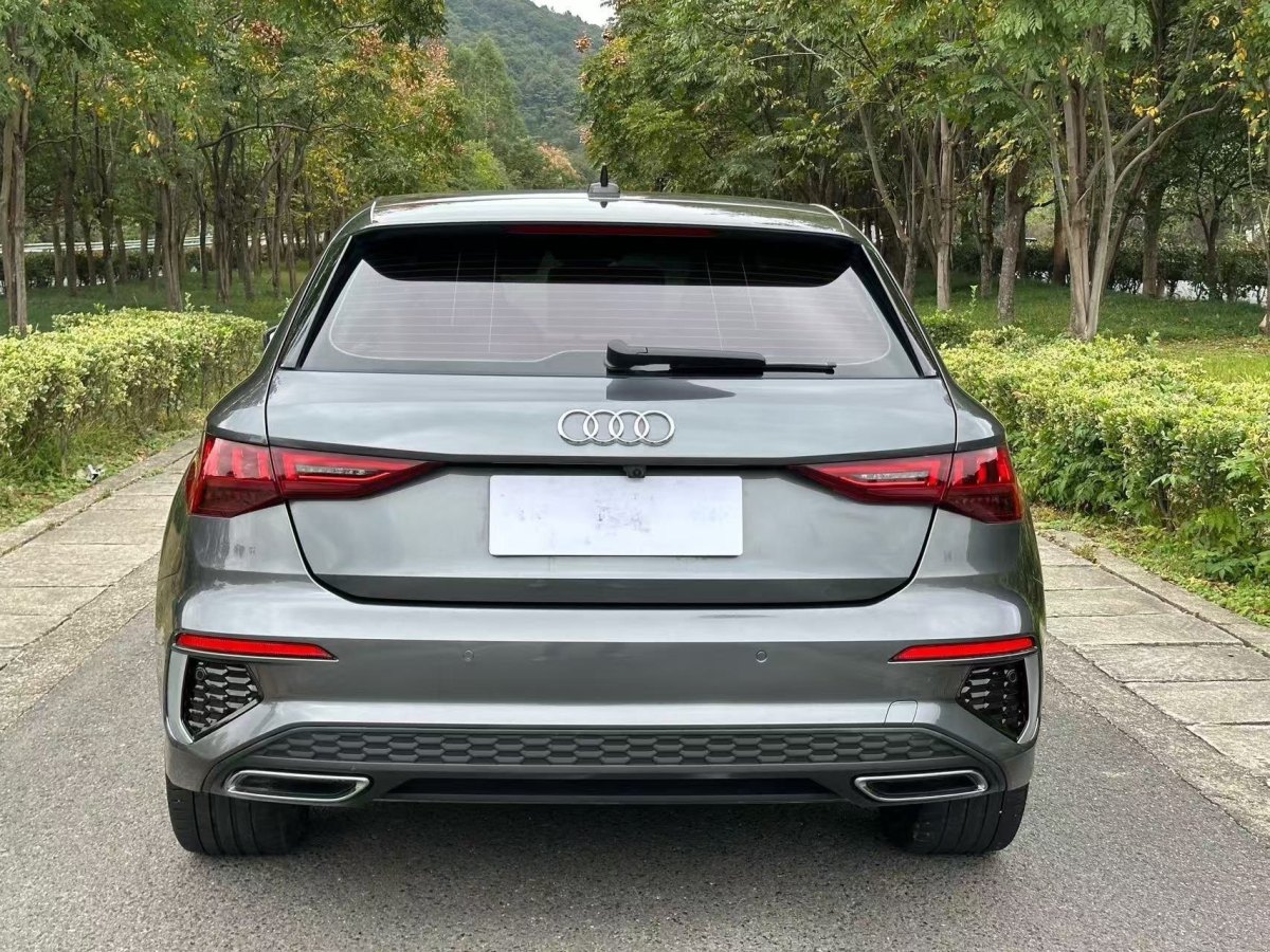 奧迪 奧迪A3  2021款 Sportback 35 TFSI 時(shí)尚運(yùn)動(dòng)型圖片