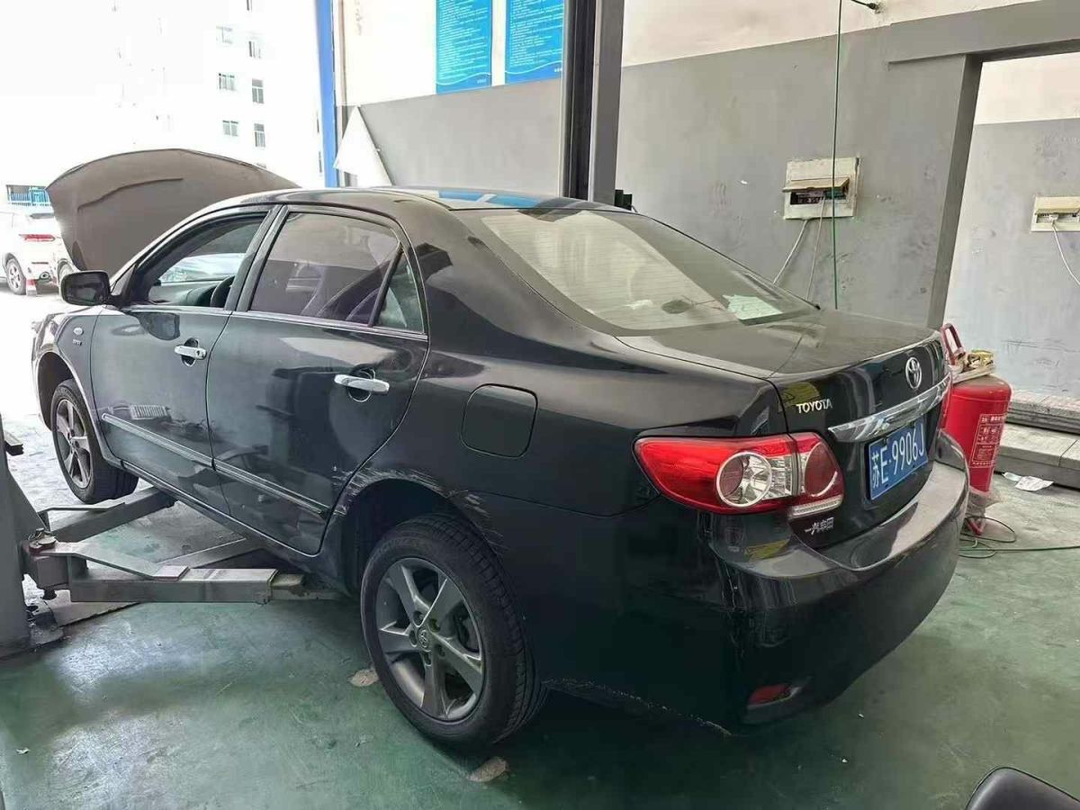 豐田 卡羅拉  2013款 特裝版 1.6L 自動炫酷型GL圖片