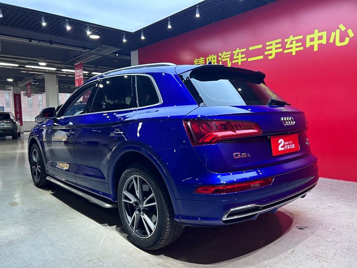 奧迪 奧迪Q5L  2020款 改款 40 TFSI 榮享時(shí)尚型圖片