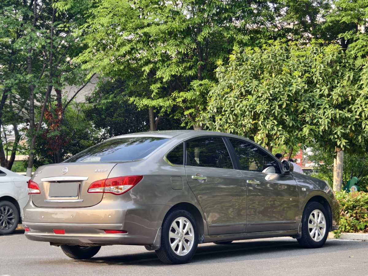 日產(chǎn) 軒逸  2012款 經(jīng)典 1.6XE 自動(dòng)舒適版圖片