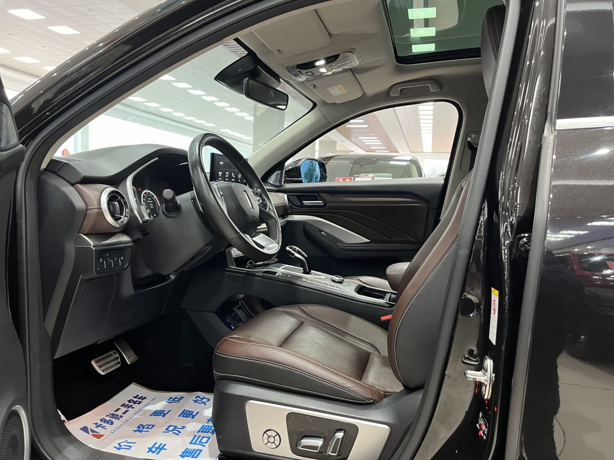 WEY VV6  2018款 2.0T 兩驅(qū)超豪型圖片