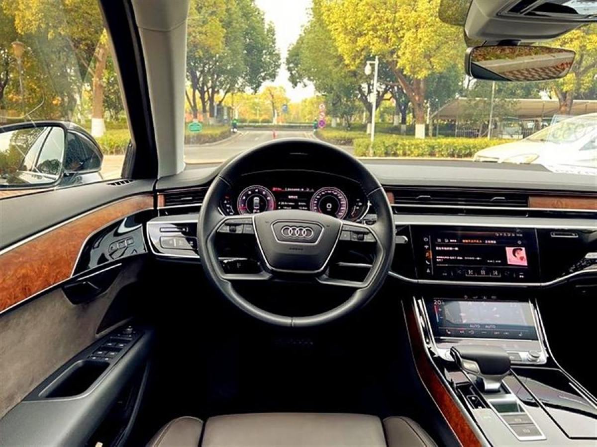 奥迪 奥迪A8  2018款 A8L 55 TFSI quattro投放版精英型图片