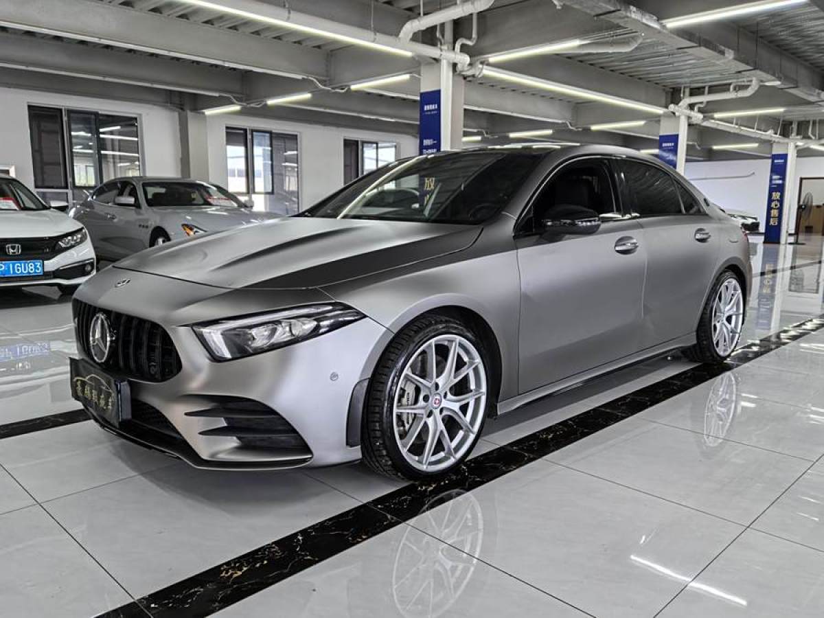 2021年6月奔馳 奔馳A級AMG  2022款 AMG A 35 4MATIC