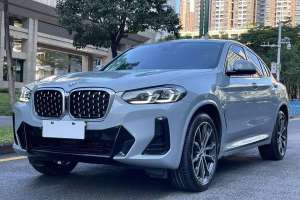 宝马X4 宝马 xDrive 30i M运动曜夜套装