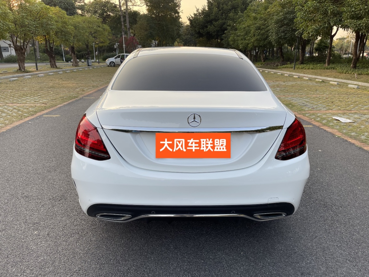 奔馳 奔馳C級(jí)  2020款 改款 C 200 L 時(shí)尚型圖片