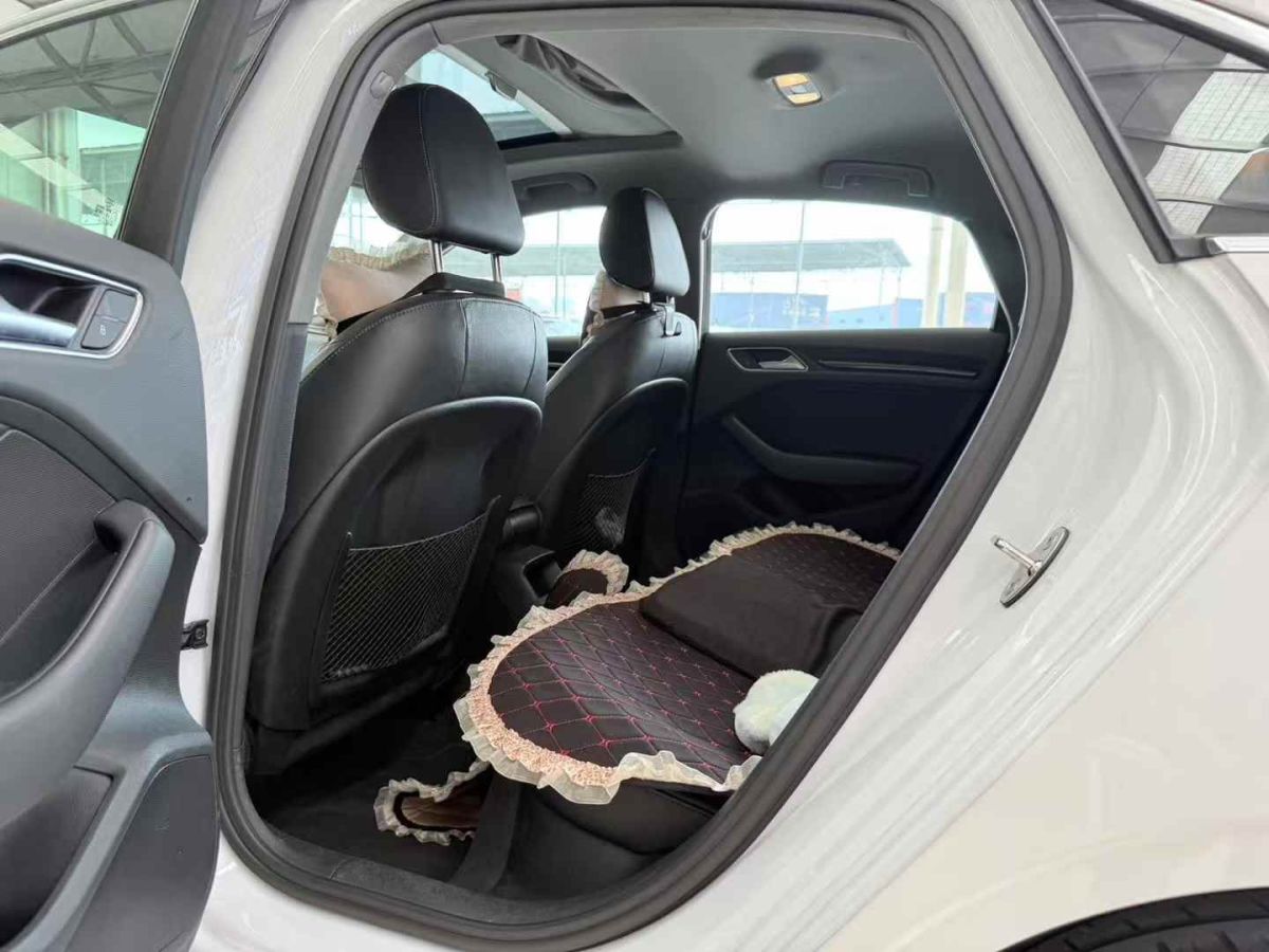 奧迪 奧迪A3  2019款 A3 35TFSI Limousine時尚型圖片