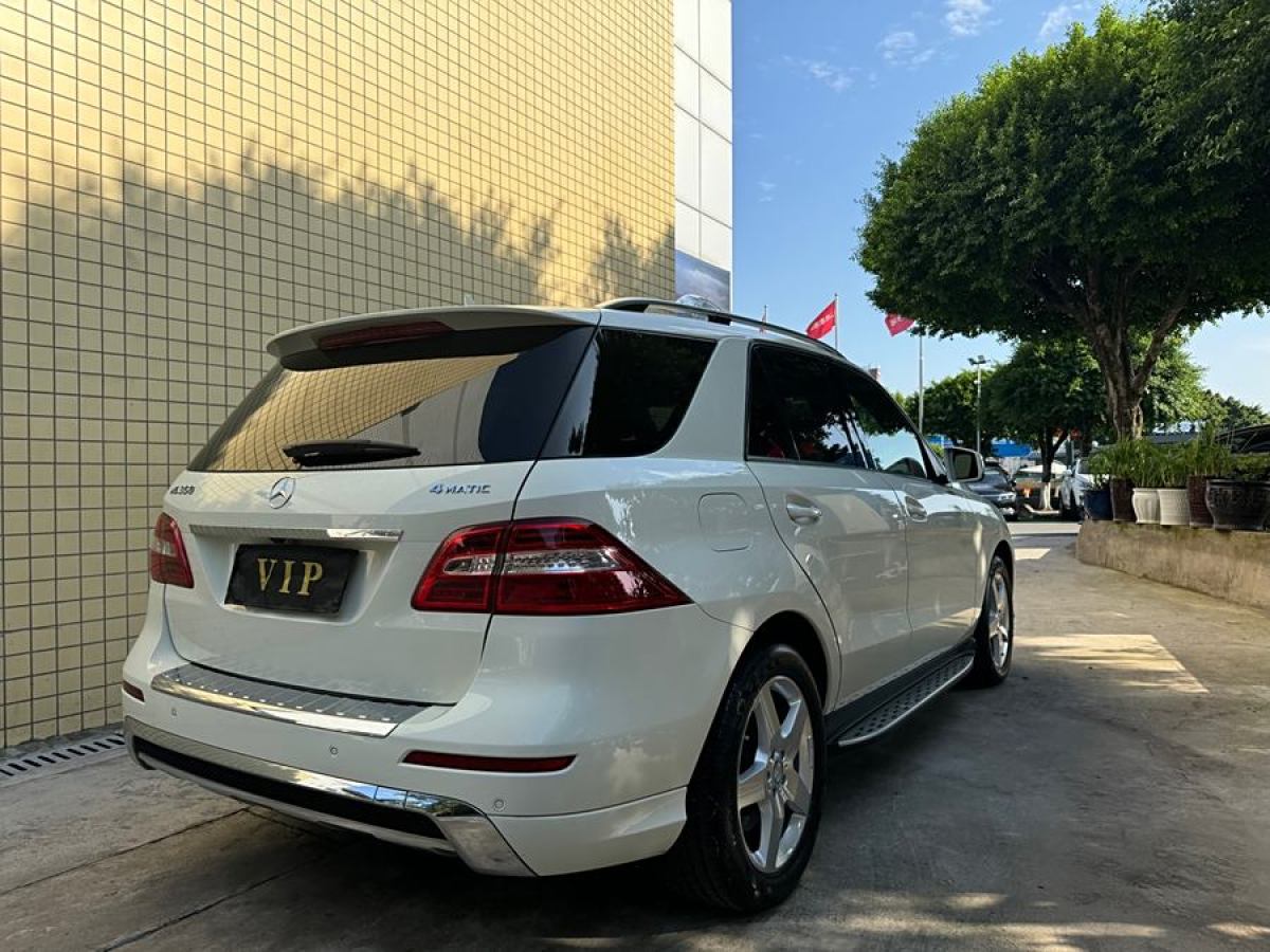 奔馳 奔馳M級(jí)  2012款 ML 350 豪華型圖片