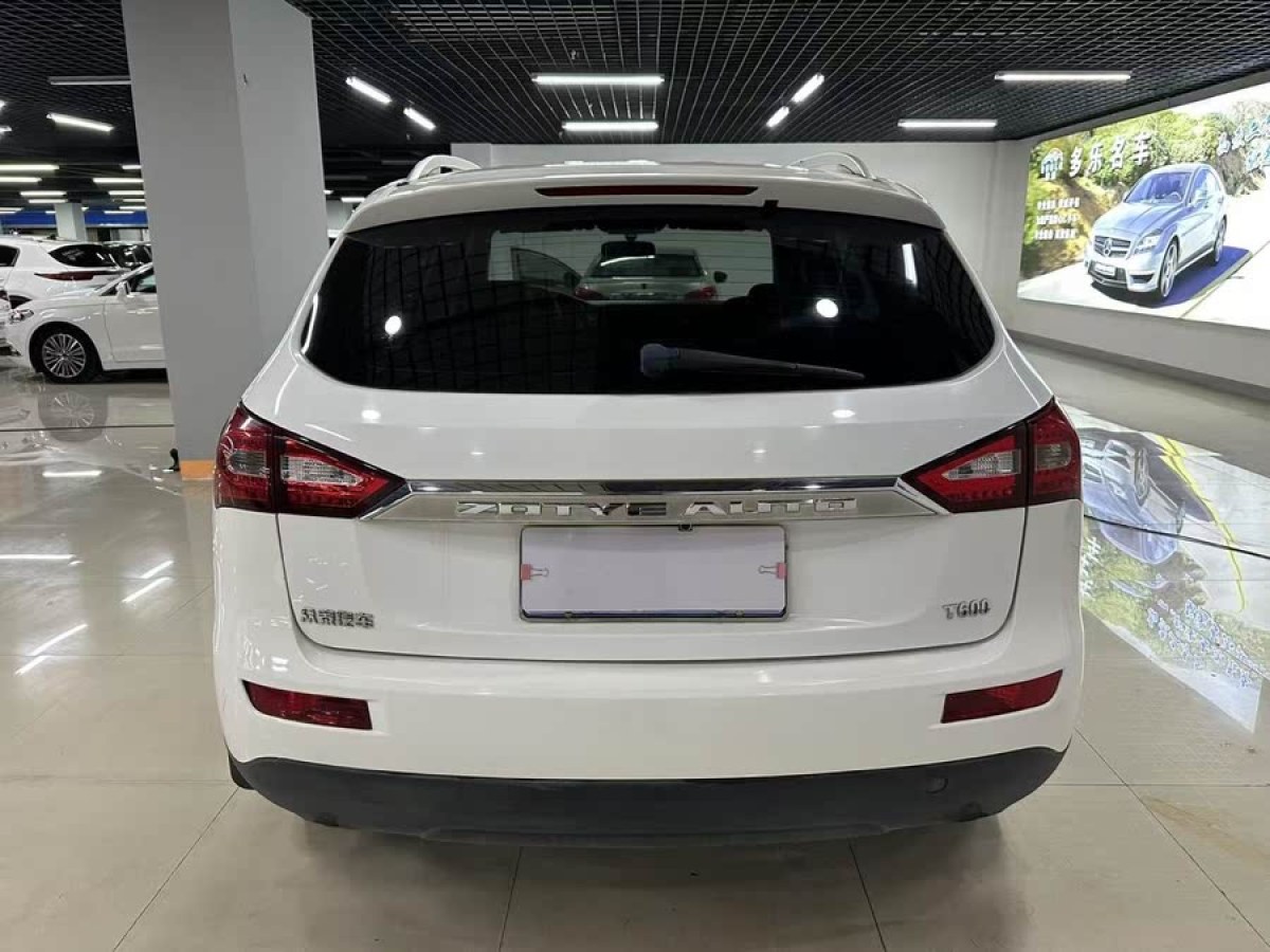 眾泰 T600  2016款 1.5T 手動(dòng)精英型圖片