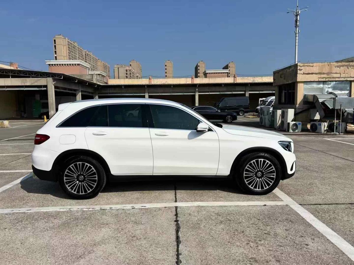 2018年1月奔馳 奔馳GLC  2018款 GLC 300 4MATIC