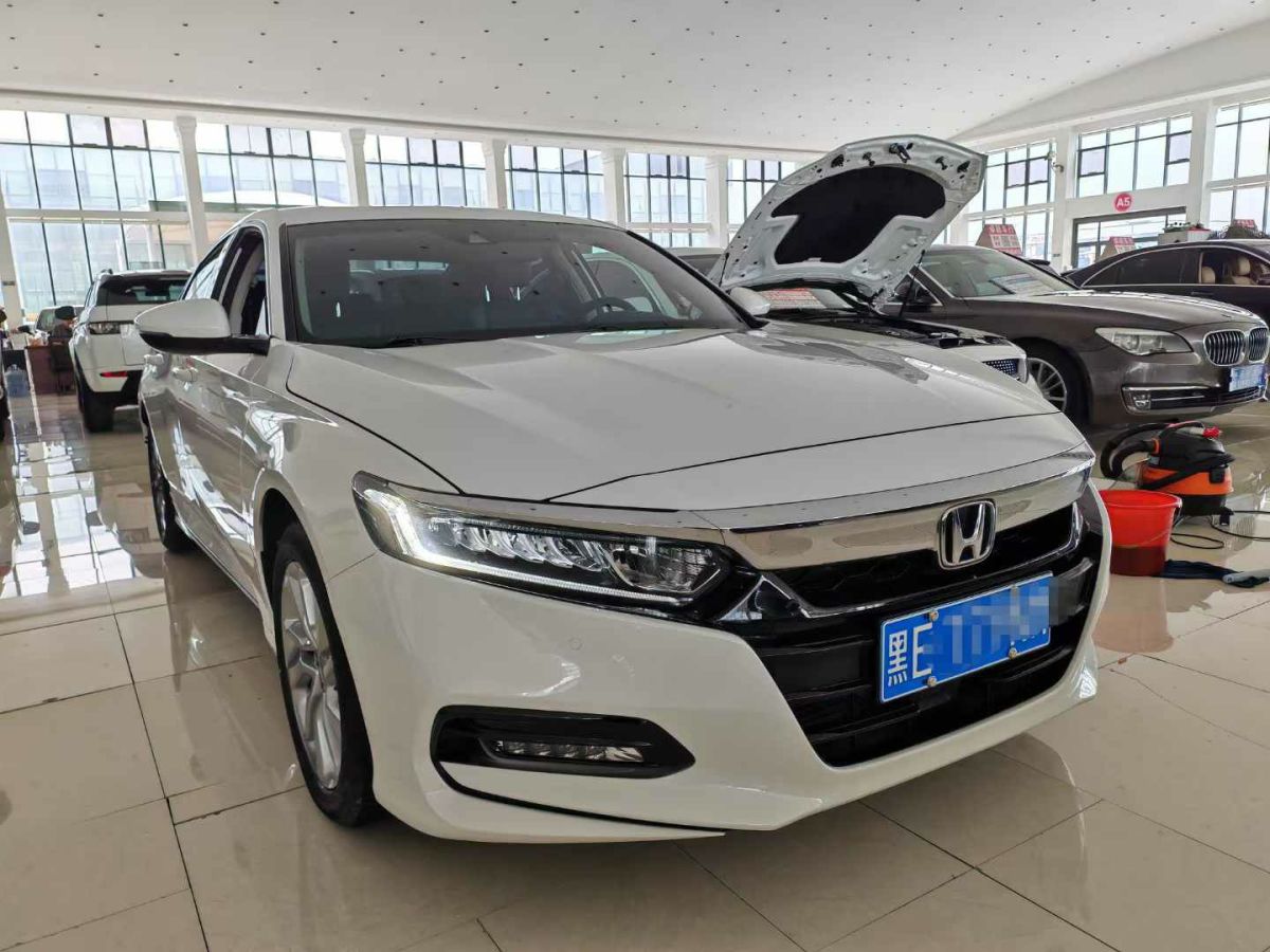 大眾 一汽-大眾CC  2019款 330TSI 魅顏版圖片