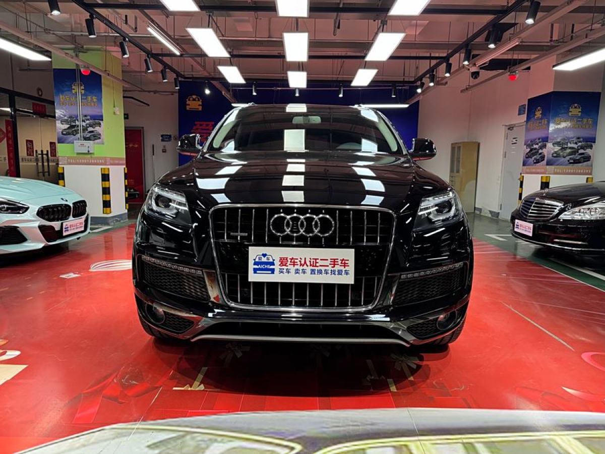 奧迪 奧迪Q7  2014款 35 TFSI 運(yùn)動(dòng)型圖片