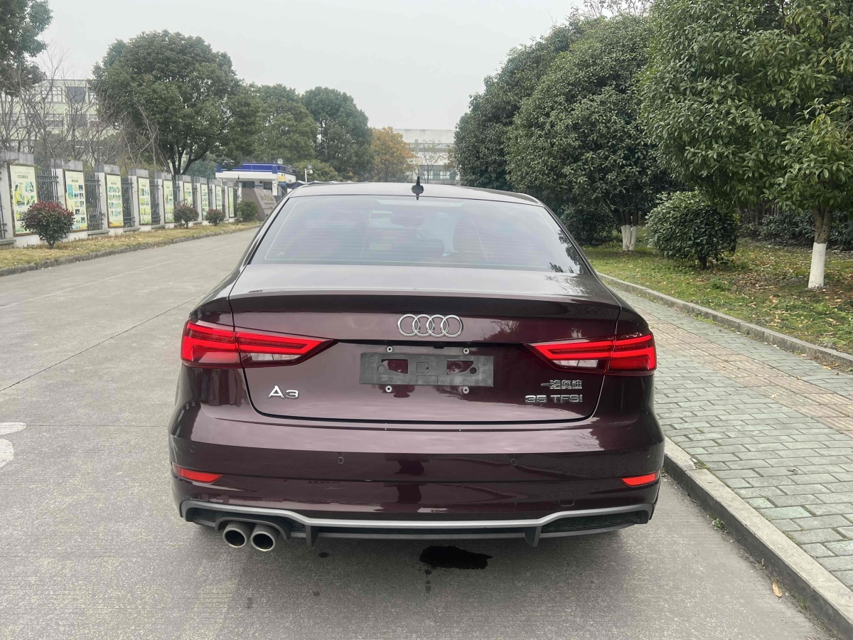 奧迪 奧迪A3  2019款 Limousine 35 TFSI 時(shí)尚型 國(guó)VI圖片