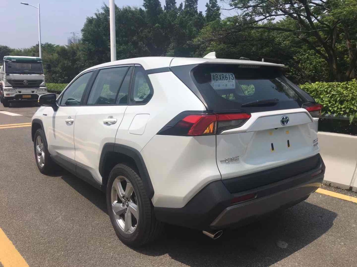 豐田 rav4榮放 2021款 2.0l cvt兩驅風尚版圖片