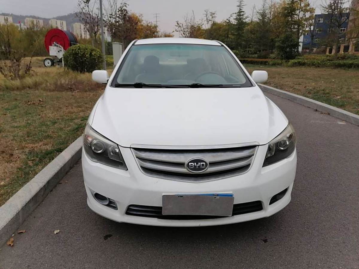 比亞迪 L3  2013款 1.5L 自動舒適型圖片