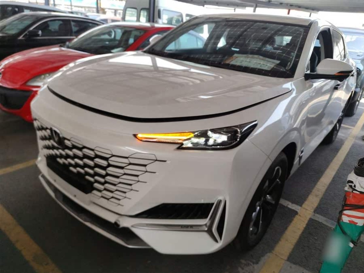 長(zhǎng)安 長(zhǎng)安UNI-K新能源  2022款 藍(lán)鯨iDD 130km 1.5T 卓越型圖片