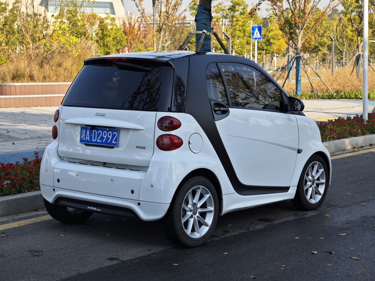 smart fortwo  2012款 1.0 MHD 硬頂激情版圖片