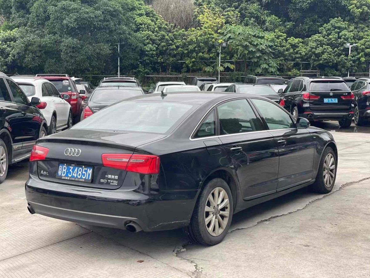 奧迪 奧迪A6L  2012款 TFSI 標(biāo)準(zhǔn)型圖片