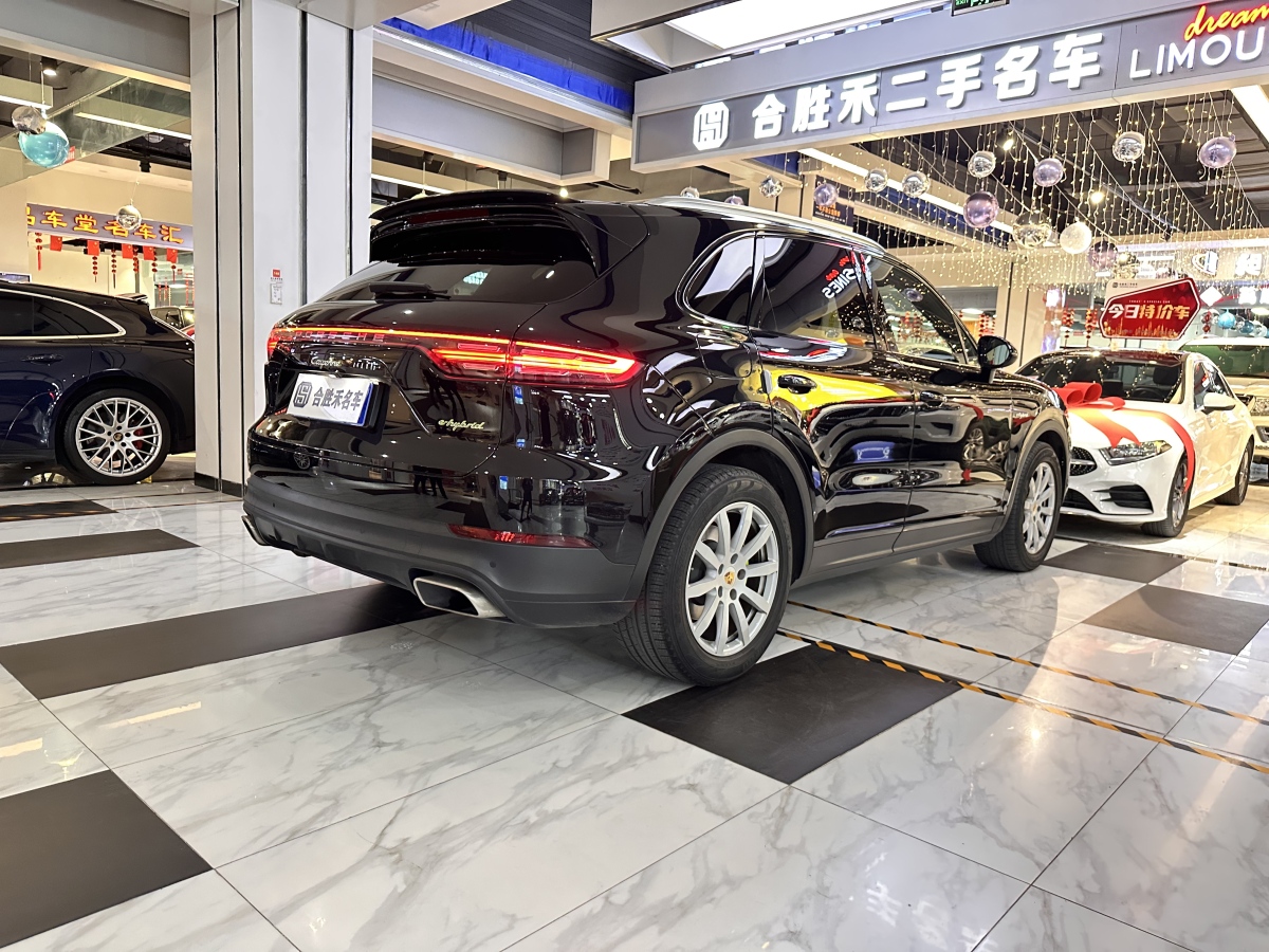 保時(shí)捷 Cayenne新能源  2019款 Cayenne E-Hybrid 2.0T圖片