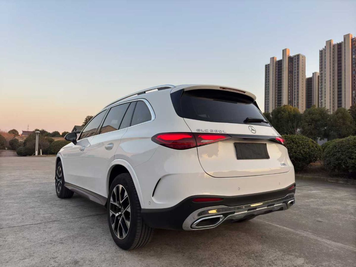 奔馳 奔馳GLC  2024款 GLC 300 4MATIC 轎跑SUV圖片