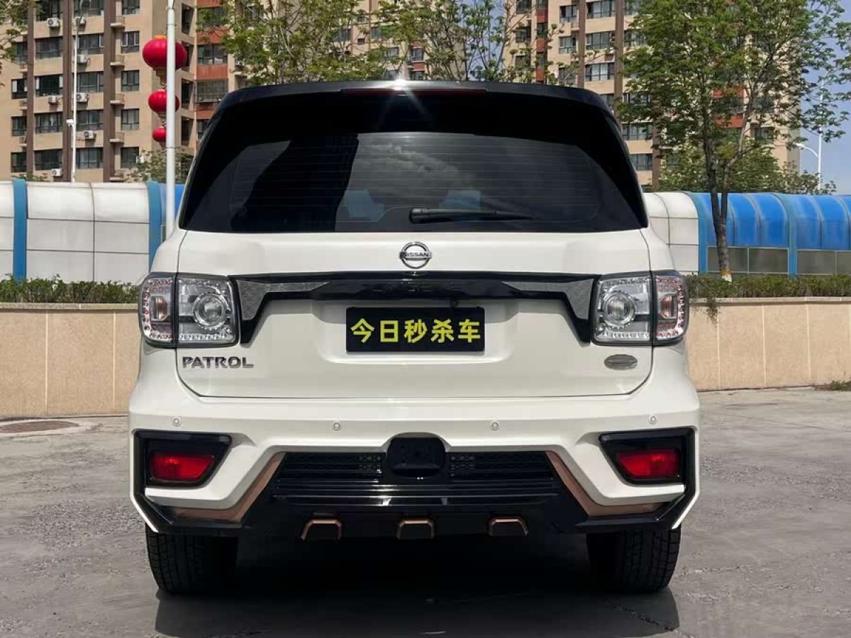 日產(chǎn) 途樂  2018款 4.0L 領(lǐng)英型圖片