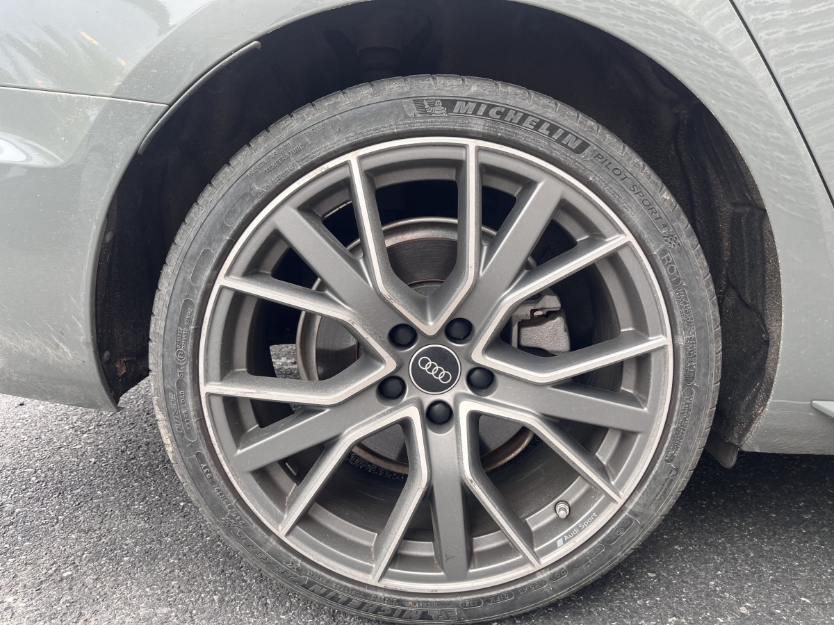 奧迪 奧迪A4  2021款 Avant 40 TFSI 先鋒派星辰版圖片