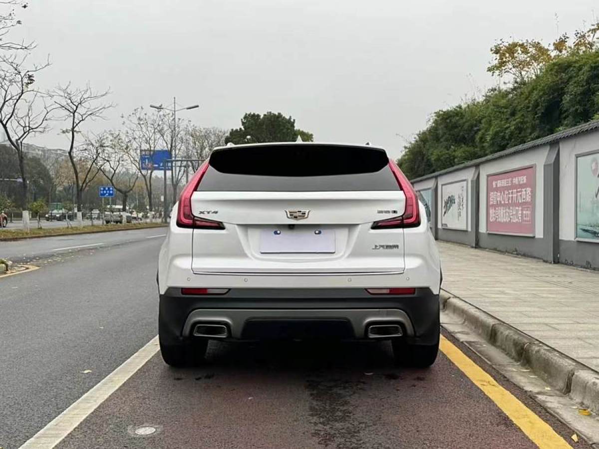 凱迪拉克 XT4  2018款 28T 兩驅(qū)領(lǐng)先型圖片