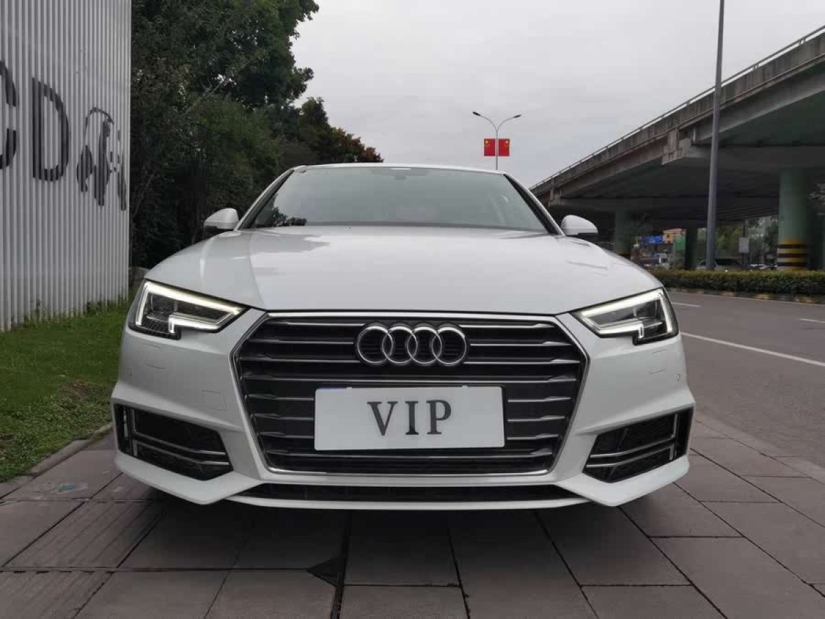 奧迪 奧迪A4L  2018款 30周年年型 40 TFSI 運動型圖片