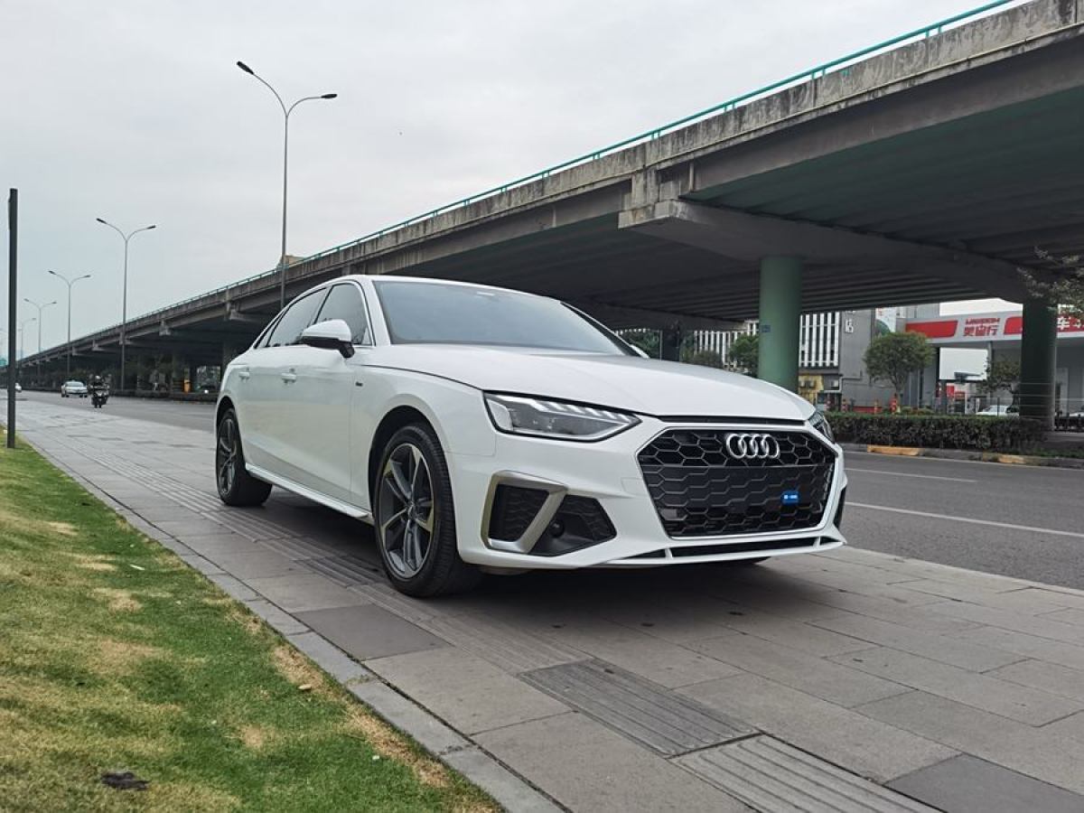 奧迪 奧迪A4L  2020款 40 TFSI 時(shí)尚動(dòng)感型圖片