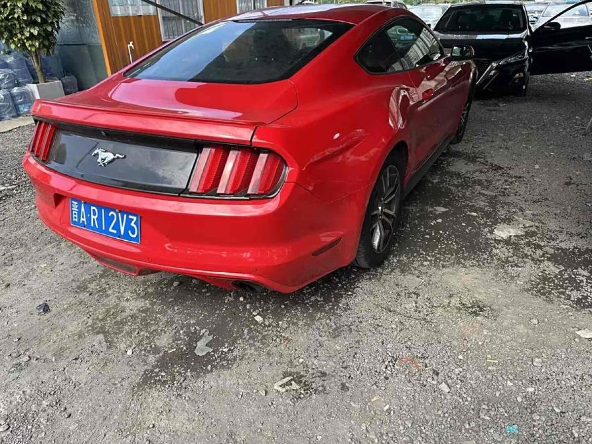 福特 Mustang  2017款 2.3T 運(yùn)動版圖片