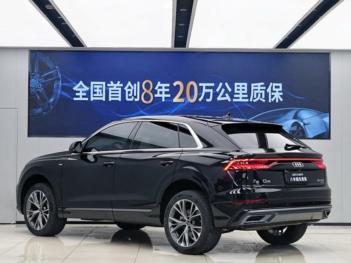 奧迪 奧迪Q8  2023款 55 TFSI 豪華動感型圖片