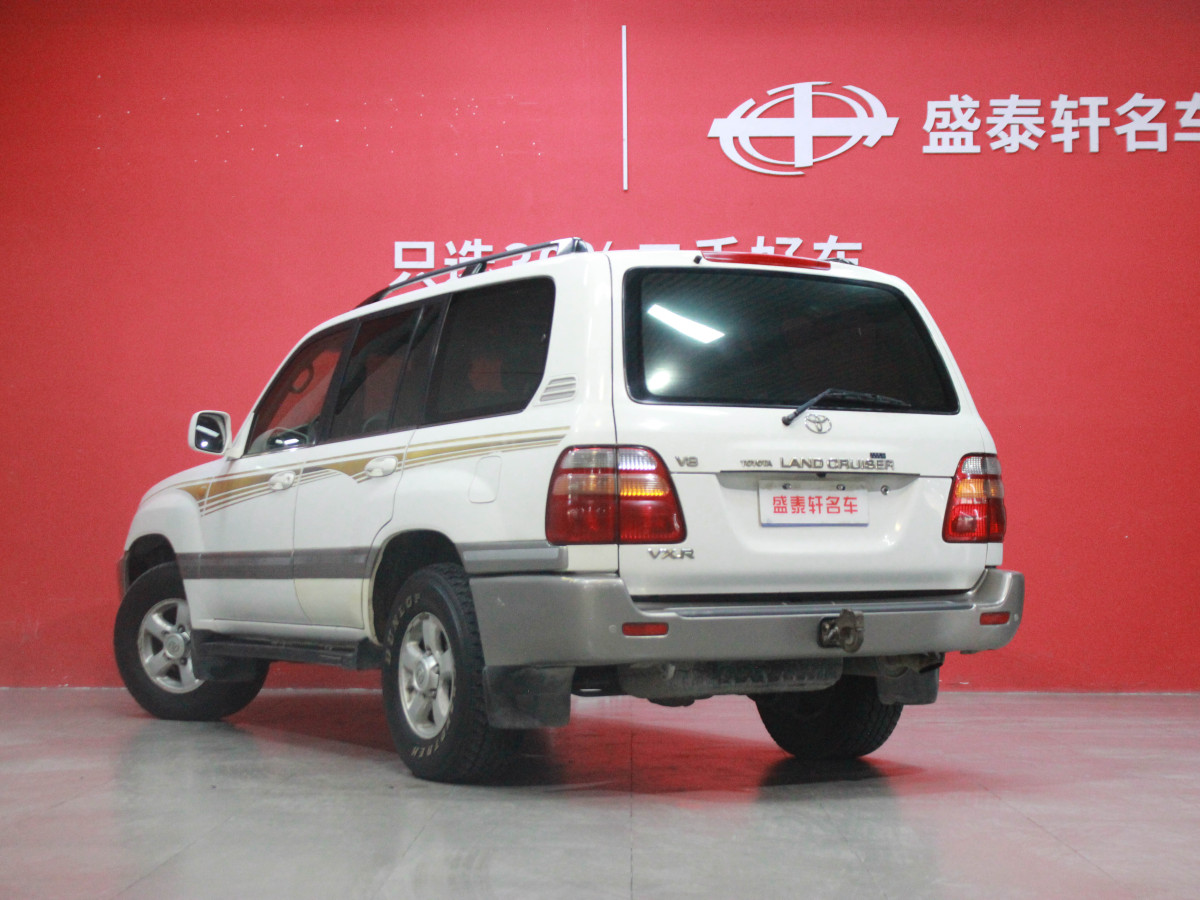 2002年3月豐田 蘭德酷路澤  2005款 4.7L 自動(dòng)VX-R豪華DVD版