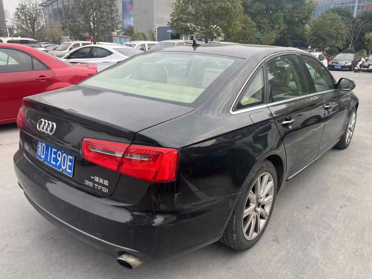 奧迪 奧迪A6L  2014款 A6L 2.8 FSI 35 FSI quattro豪華型圖片