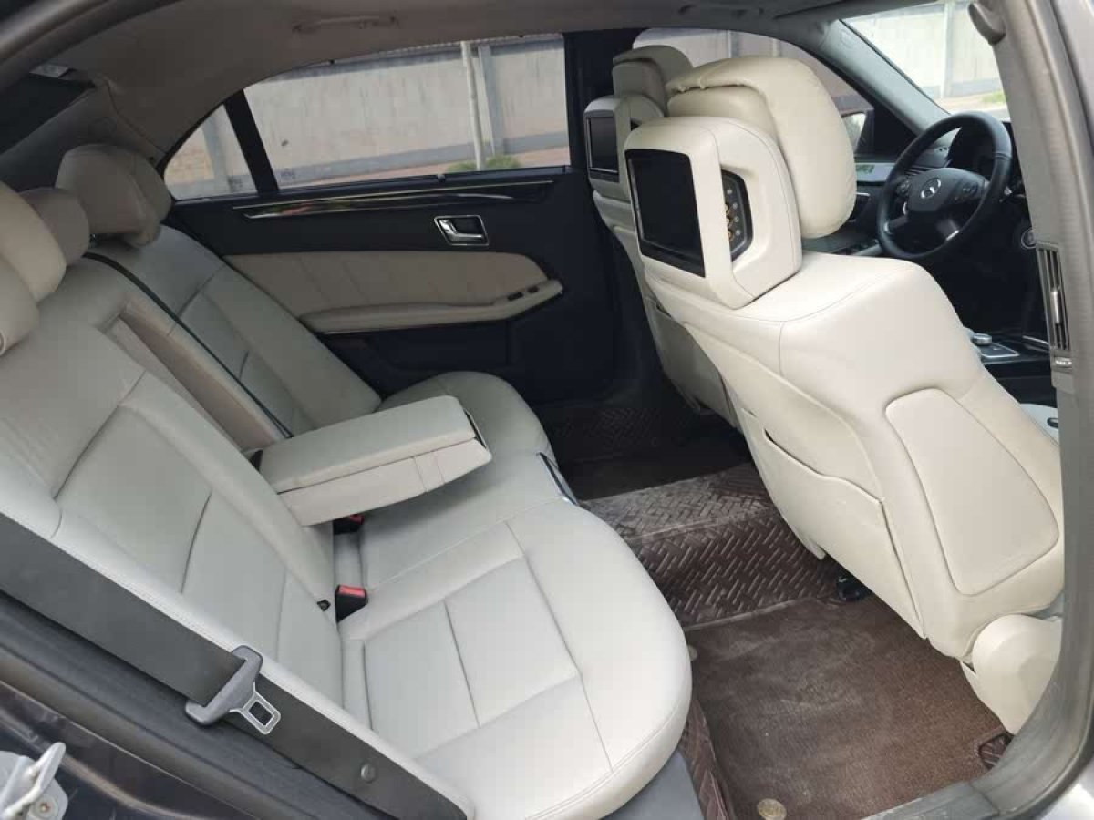 奔馳 奔馳E級  2010款 E 300 L 時尚型圖片