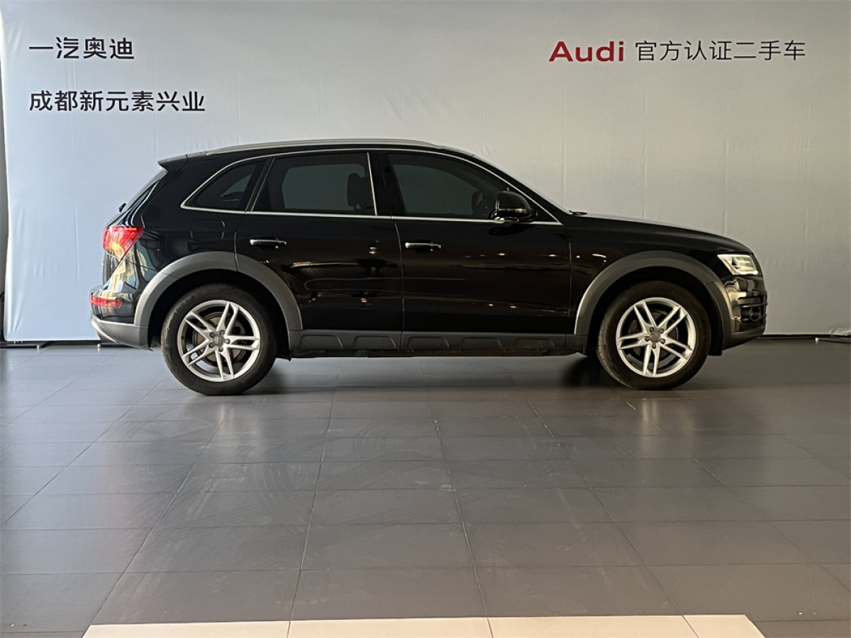 奧迪 奧迪Q5  2017款 Plus 40 TFSI 技術(shù)型圖片