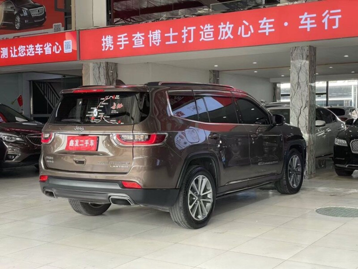 Jeep 大指揮官  2018款 2.0T 四驅(qū)悅享版 國(guó)VI圖片