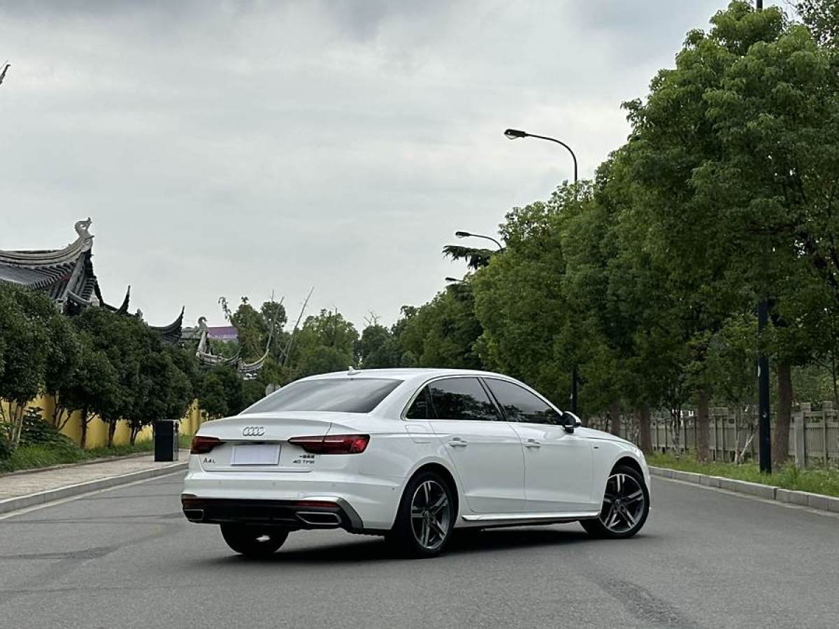 2021年4月奧迪 奧迪A4L  2020款 40 TFSI 豪華動感型