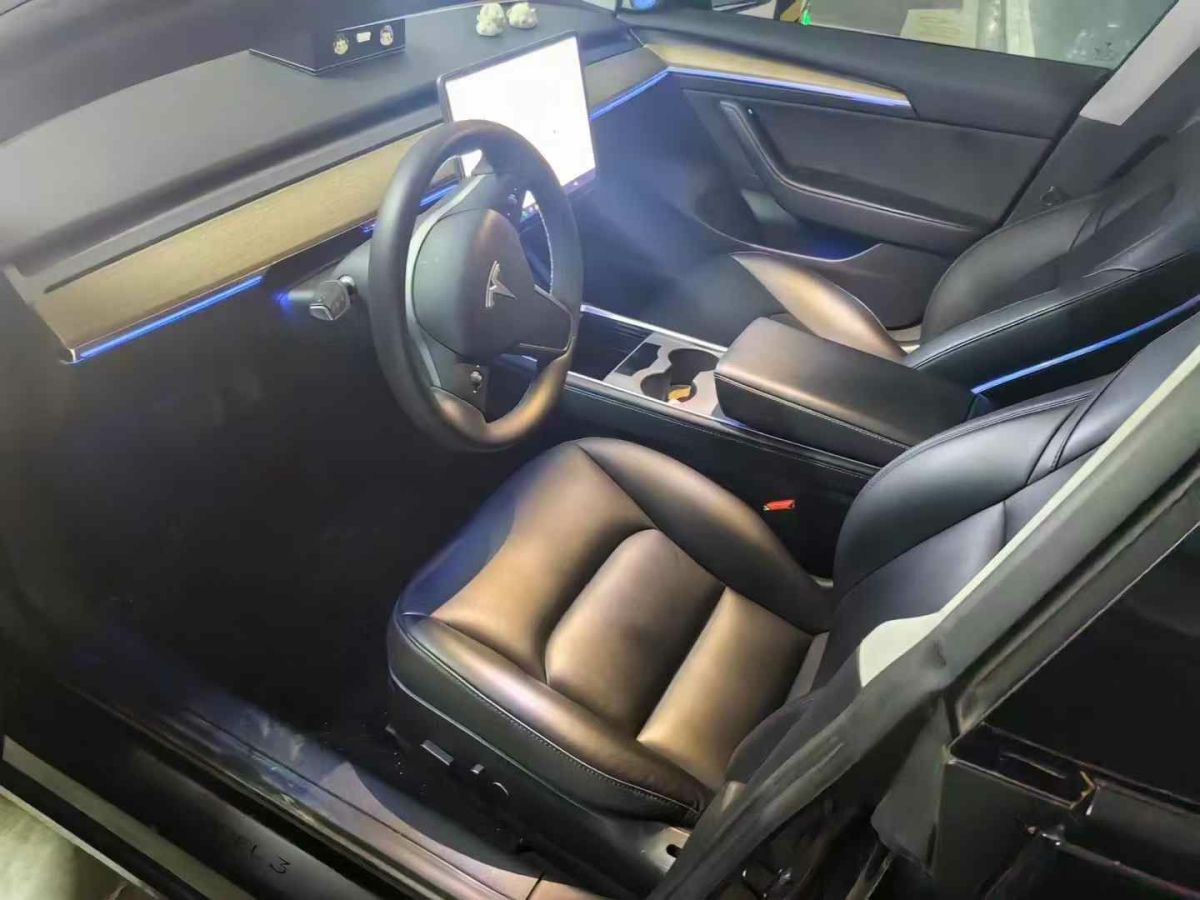 2021年1月特斯拉 Model S  2021款 Plaid Plus 版