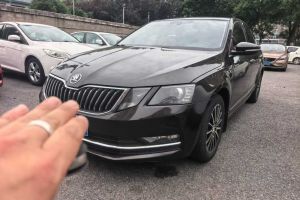 明銳 斯柯達 1.6L 自動舒適版