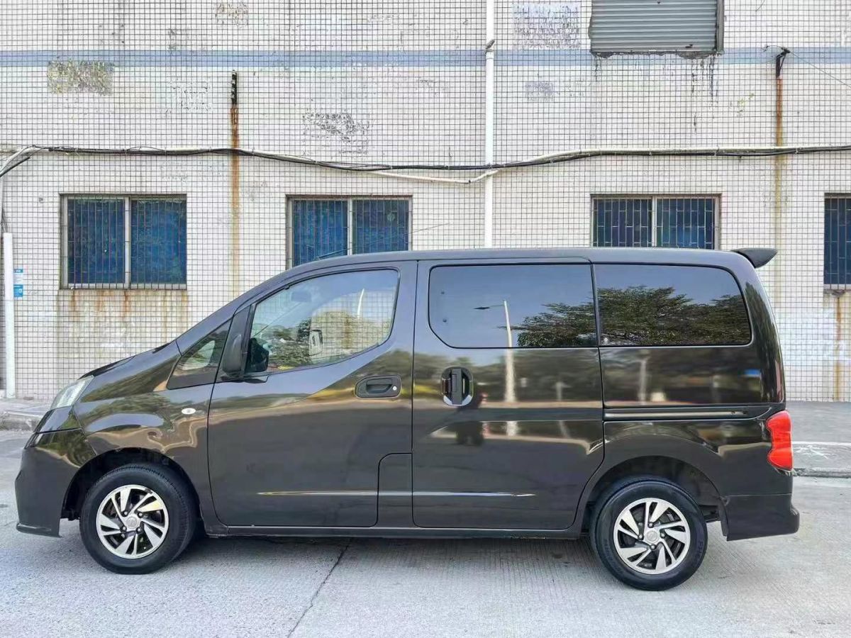 日產(chǎn) NV200  2014款 1.6L 手動尊享型 國IV圖片