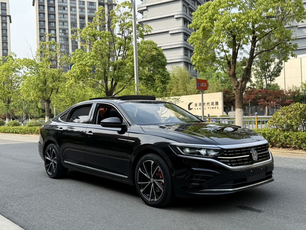 大眾 帕薩特  2022款 330TSI 豪華版圖片