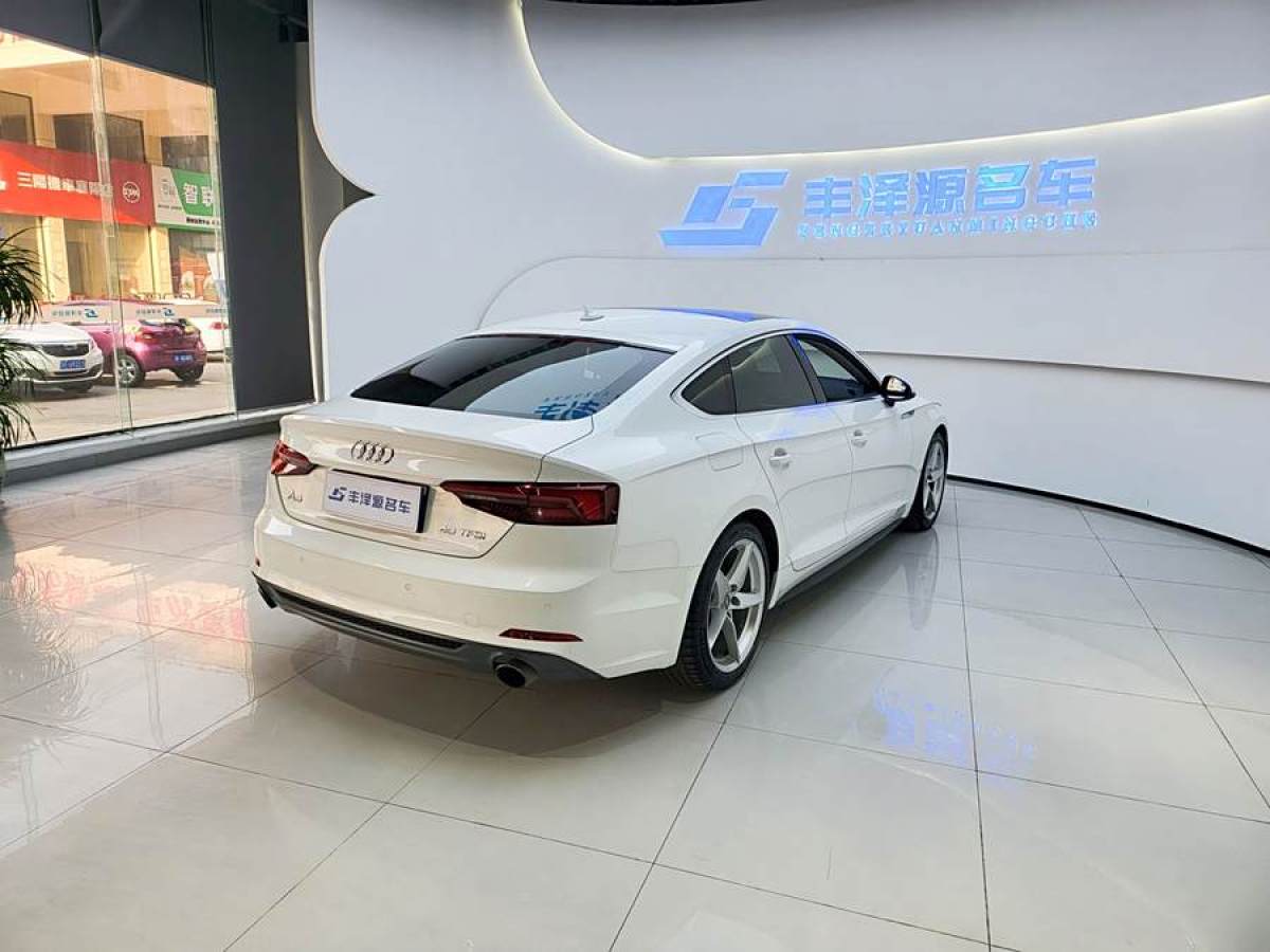 奧迪 奧迪A5  2017款 Sportback 40 TFSI 時(shí)尚型圖片