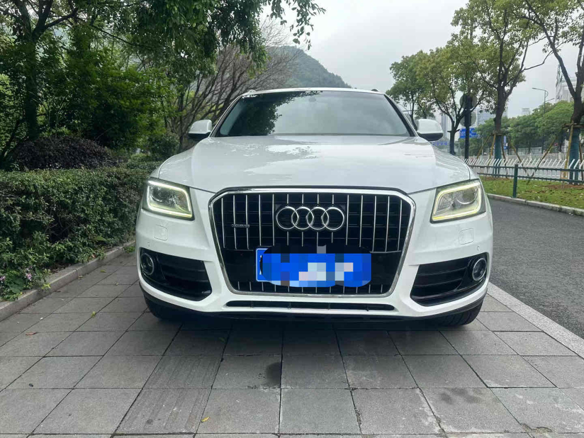 奧迪 奧迪Q5  2015款 40 TFSI 技術(shù)型圖片