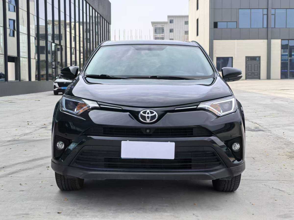 2019年2月豐田 RAV4  2018款 榮放 2.0L CVT兩驅(qū)風尚版