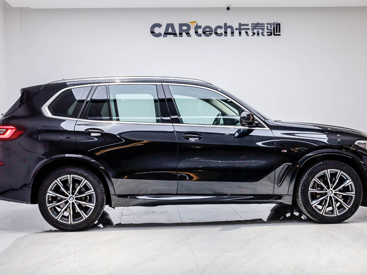 寶馬X5 2021款 xDrive40i M運(yùn)動(dòng)套裝圖片